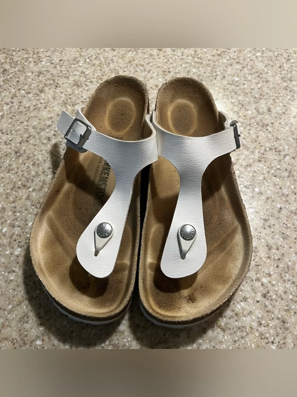 Birkenstock Gizeh Flip Flop Sandals for Women, Size 39 - White - USED